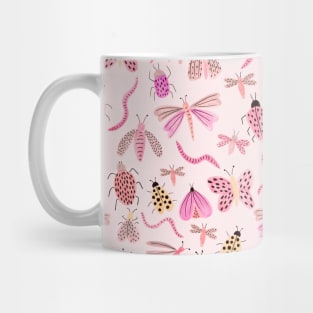 Vintage garden bugs in pink Mug